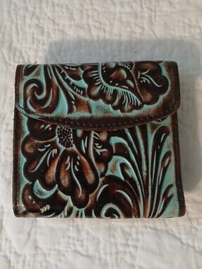 Patricia Nash Turquoise Tooled Reiti Wallet